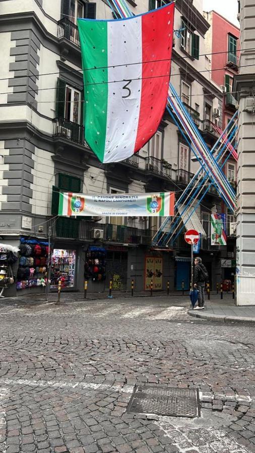 La Dimora Di Vittoria Lejlighed Napoli Eksteriør billede